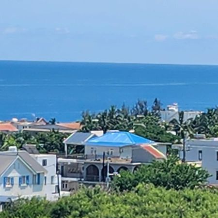 Seaview Luxury Appartment Flic-en-Flacq エクステリア 写真