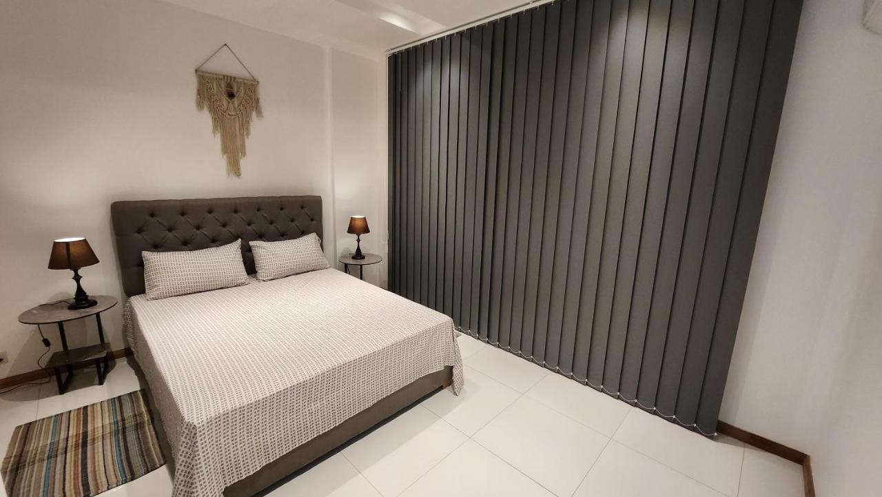 Seaview Luxury Appartment Flic-en-Flacq エクステリア 写真
